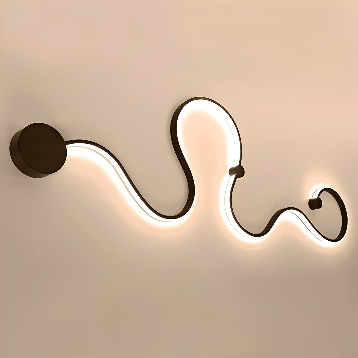 Mya – Lampe Murale LED Simple