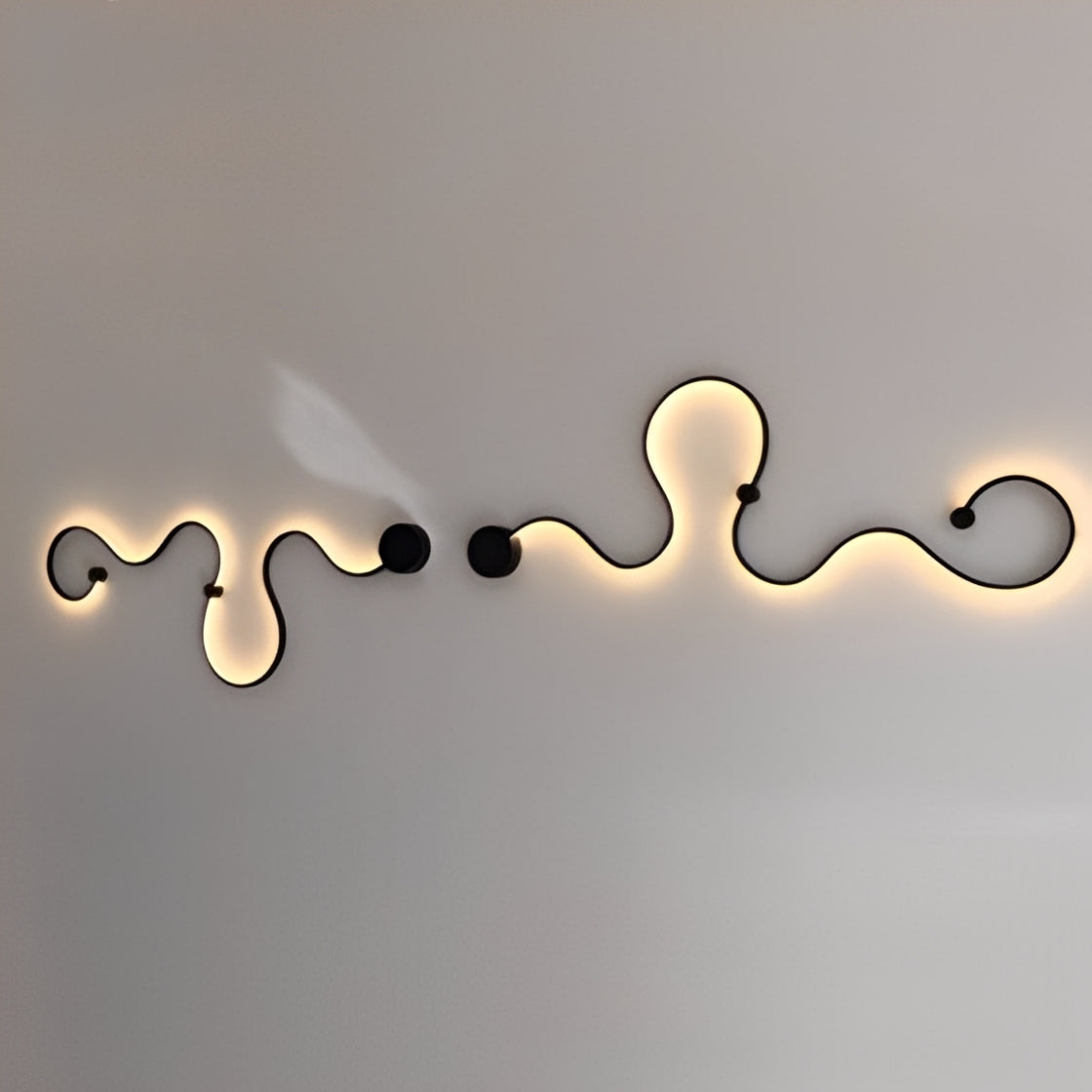 Mya – Lampe Murale LED Simple