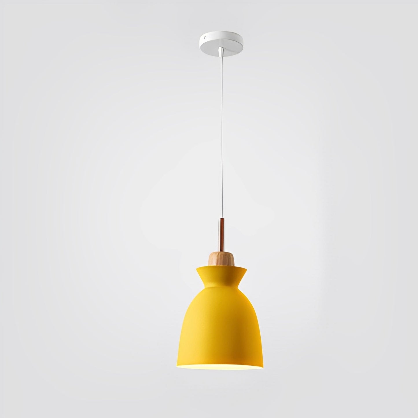 Mateo – Lustre en bois industriel