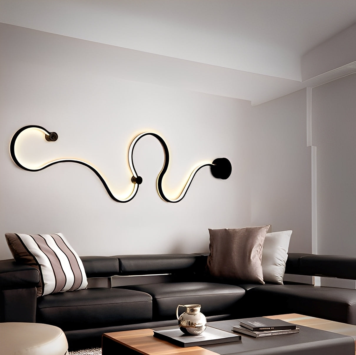 Mya – Lampe Murale LED Simple