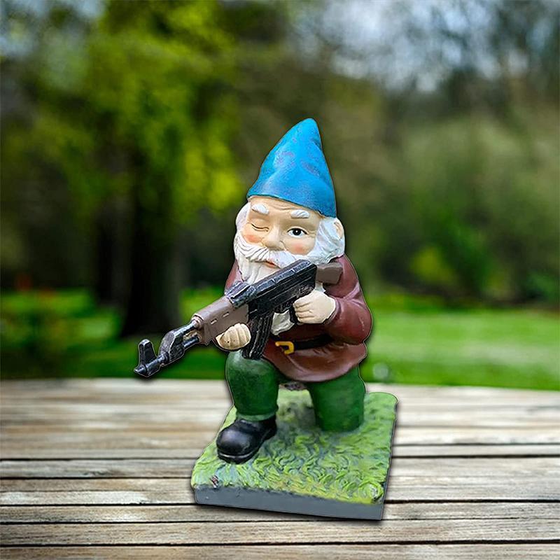 Nain de jardin camouflage avec casque – Le commandant du jardin
