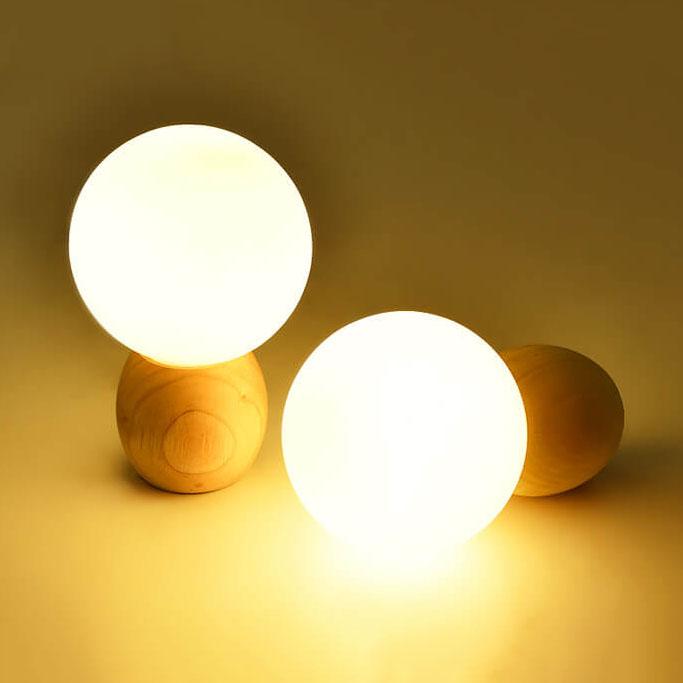Selina – Créatif Boule de Verre Lampe de Table