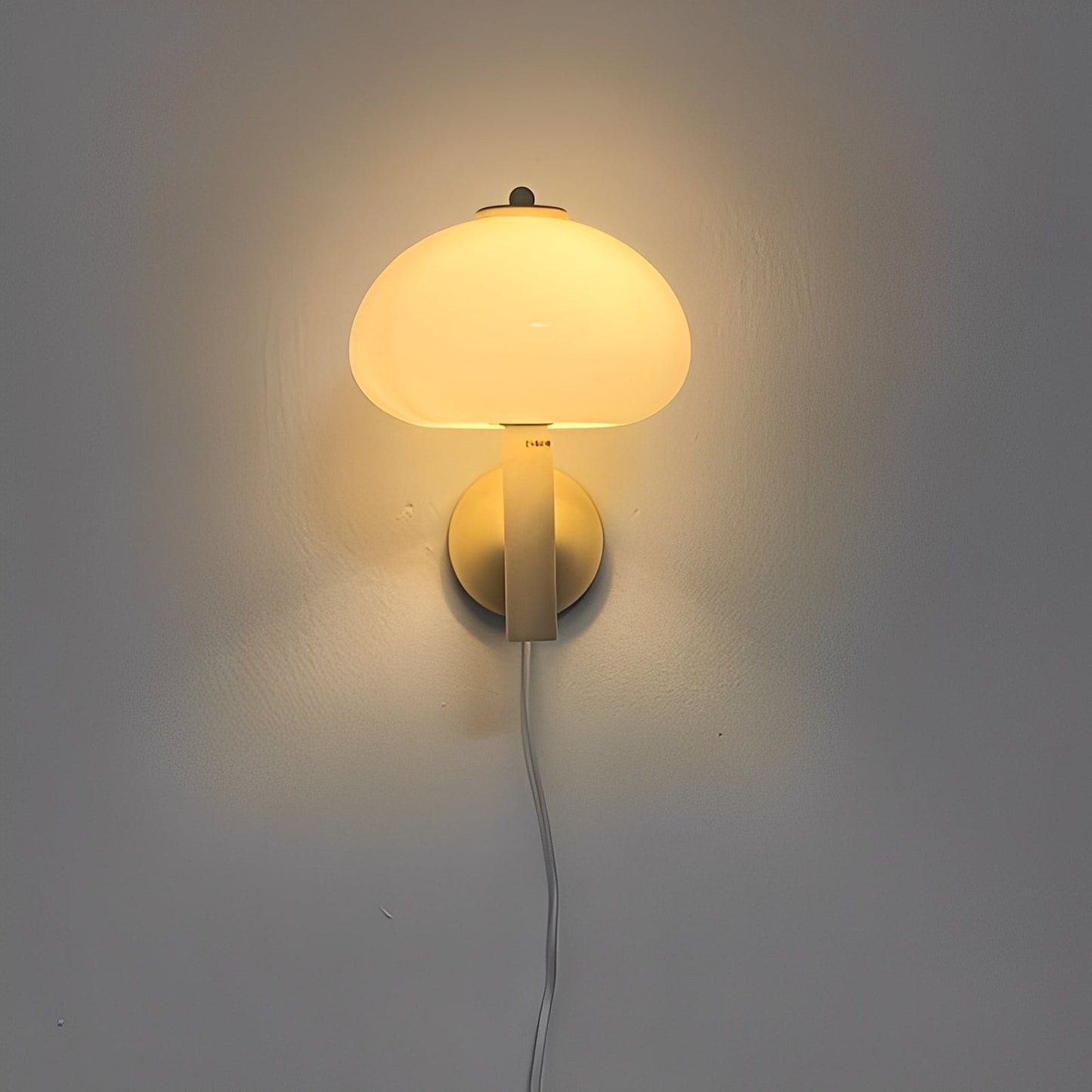 Thea – Applique Murale Champignon Rétro