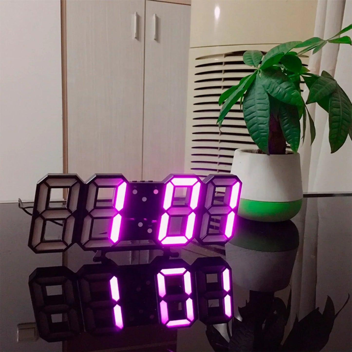 LumiHorloge – Horloge murale LED 3D avec intensité réglable