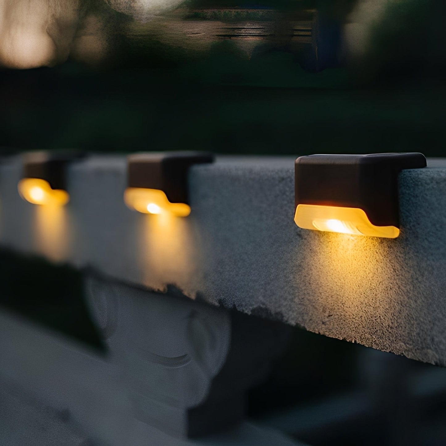 Solis – Lampe LED à énergie solaire pour marches