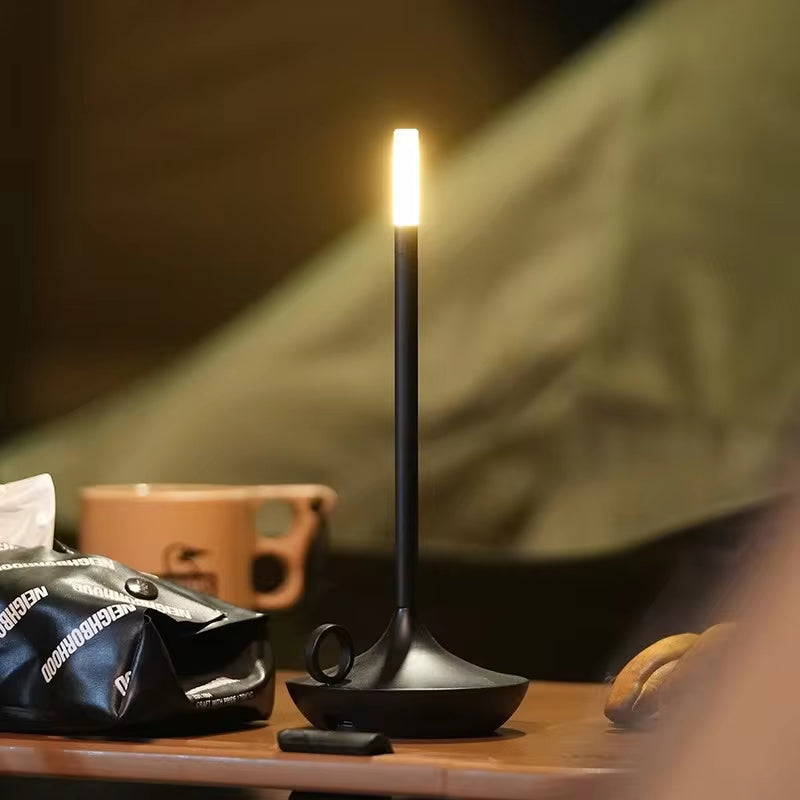 Elina – Lampe de table rétro portable avec effet bougie