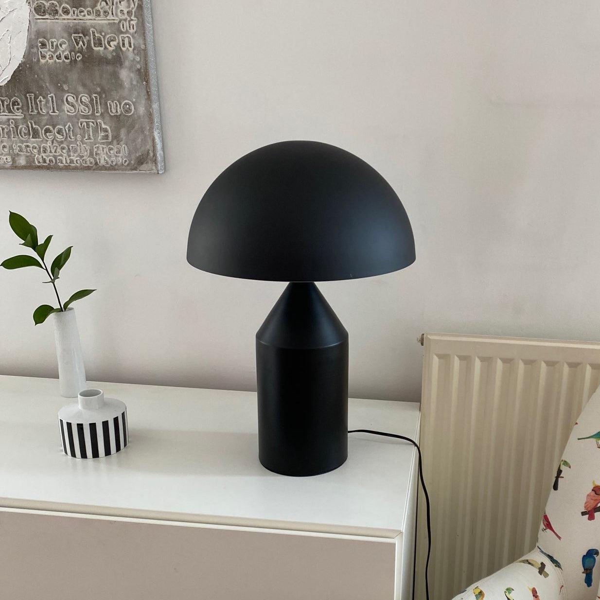 Noelia – Lampe de chevet simple avec protection des yeux