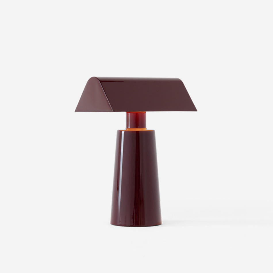 Eira – Lampe de table LED moderne