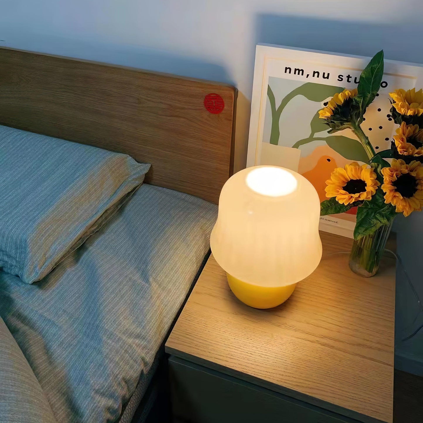 Zara – Lampe de table design champignon en verre émaillé