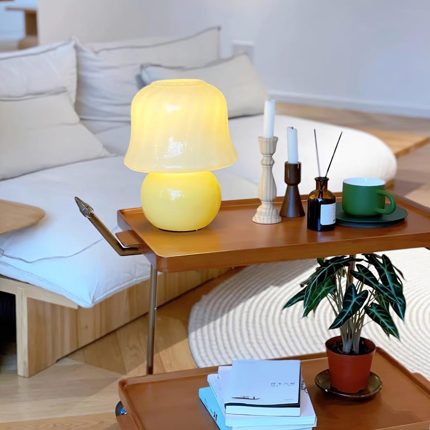Zara – Lampe de table design champignon en verre émaillé