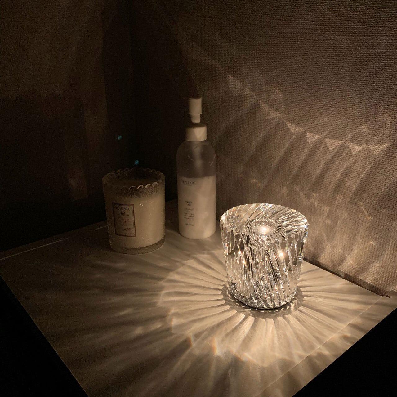 Sakura – Lampe de Table en Cristal-Diamant