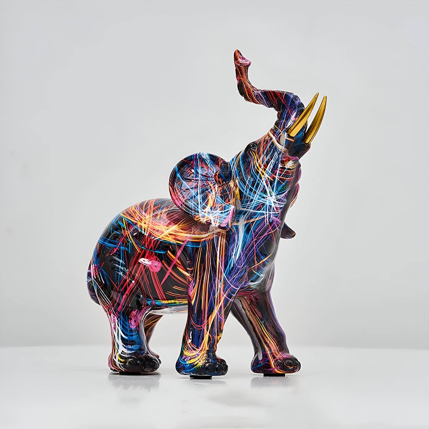 ÉléColore – Figurine d’éléphant aux teintes vibrantes