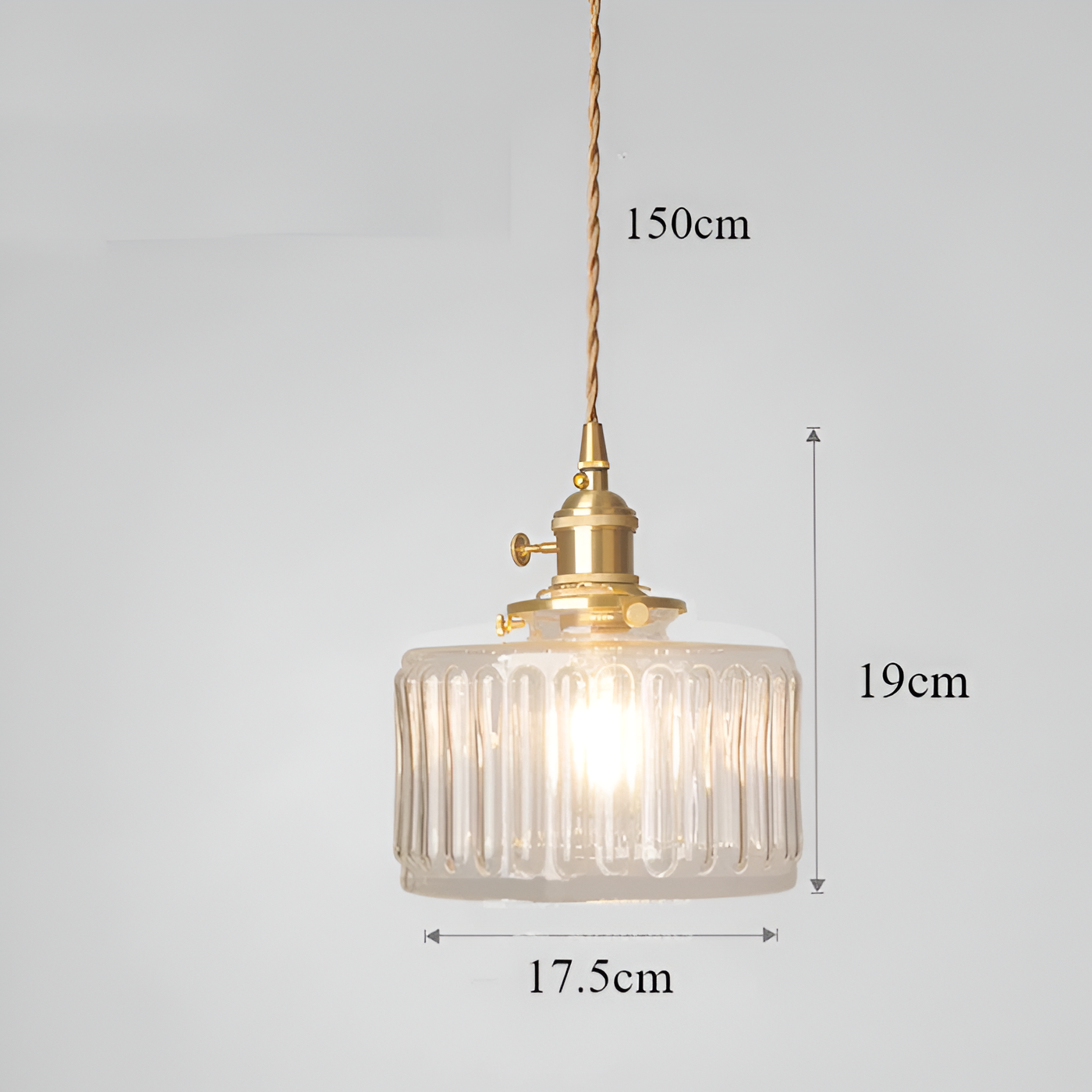 ÉmeraudeLustre – Suspension rétro en vert profond & verre sculpté