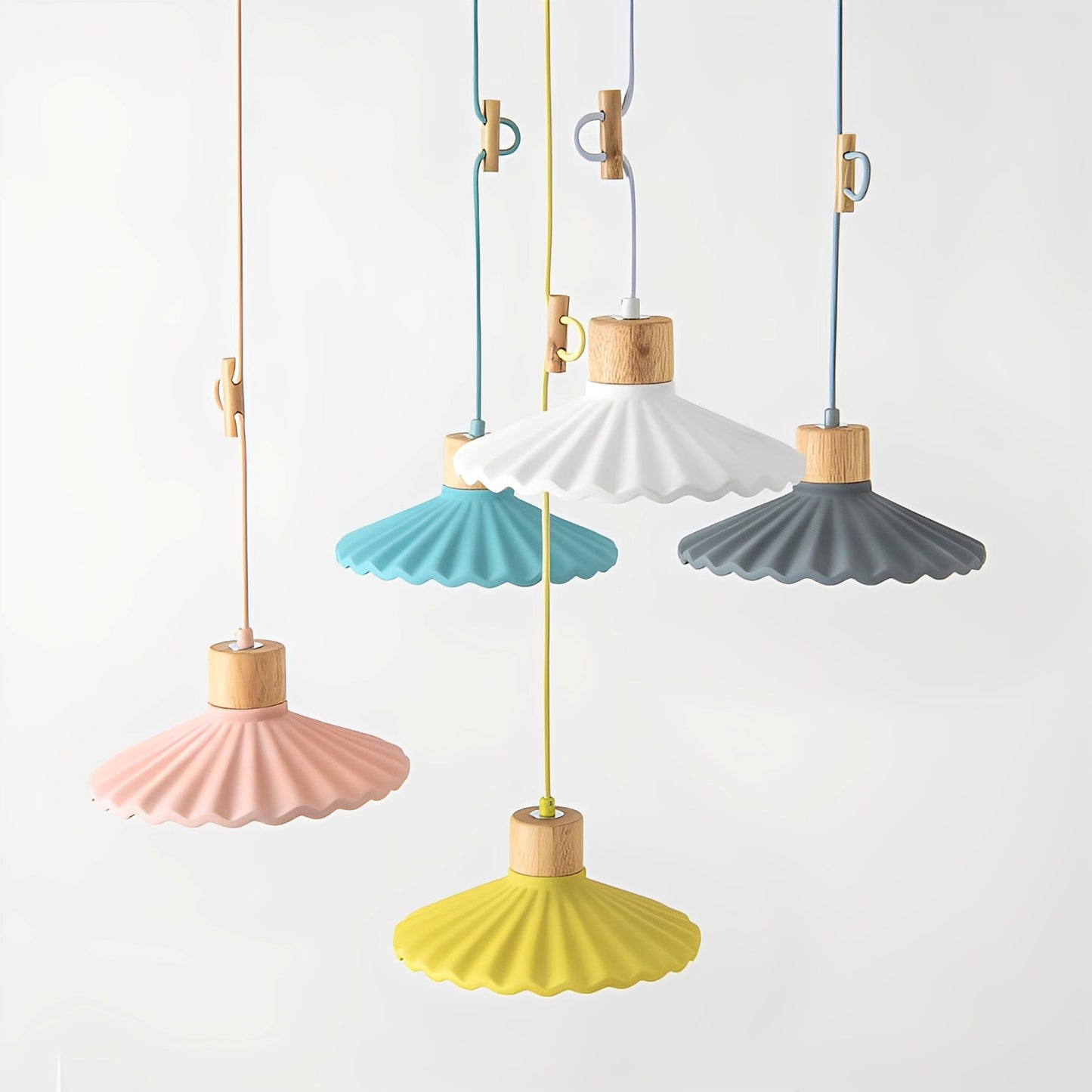 Alina – Lustre Moderne en Résine et Bois