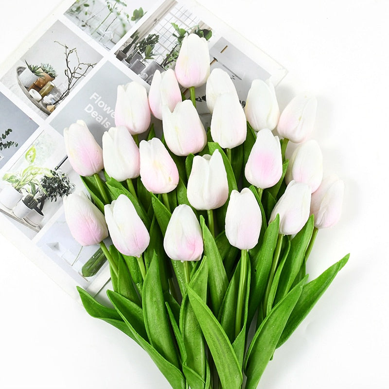 Bouquet de tulipes artificielles au rendu naturel