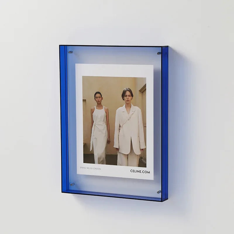 Cadre photo en acrylique transparent – Effet flottant moderne