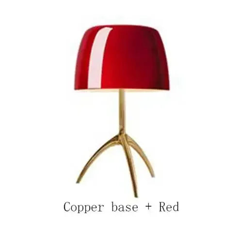 Lampe de table vintage en cuivre