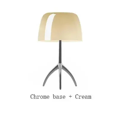 Lampe de table vintage en cuivre
