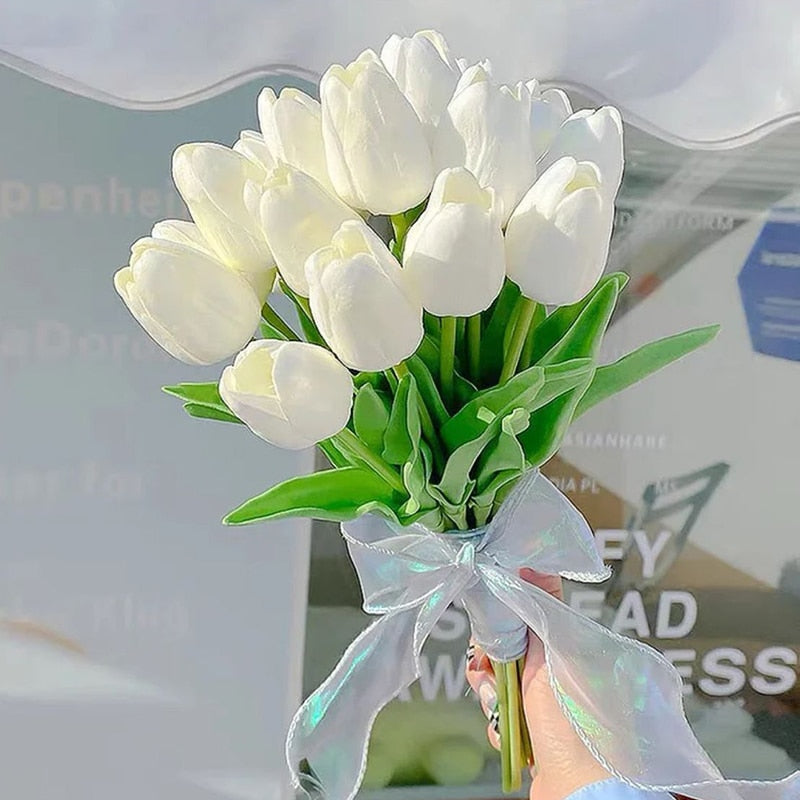 Bouquet de tulipes artificielles au rendu naturel