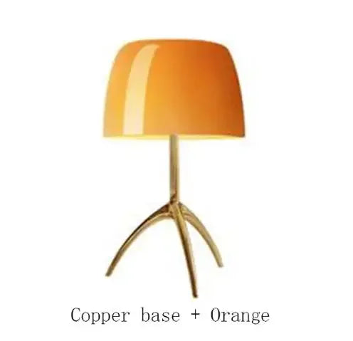 Lampe de table vintage en cuivre