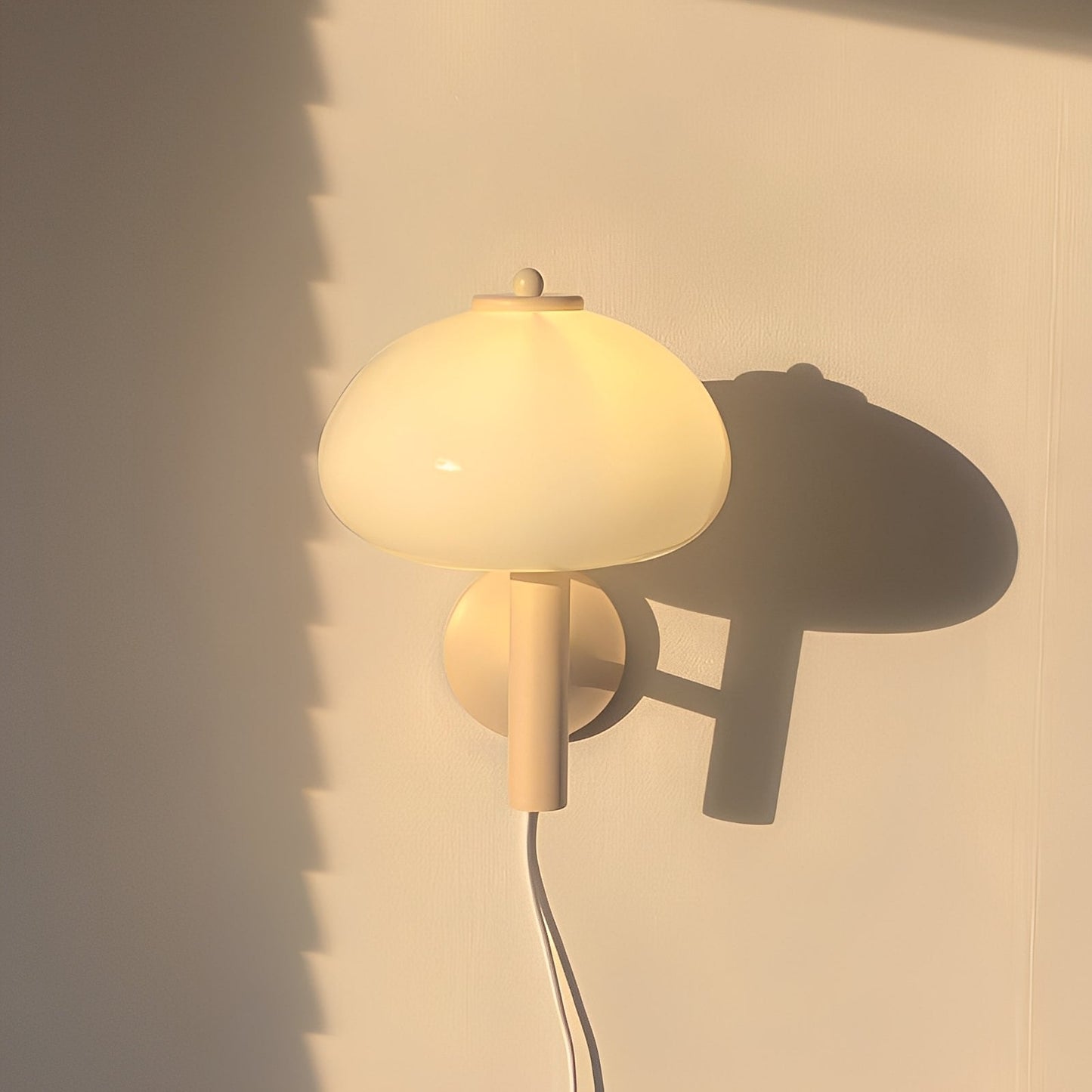 Thea – Applique Murale Champignon Rétro