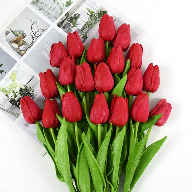 Bouquet de tulipes artificielles au rendu naturel