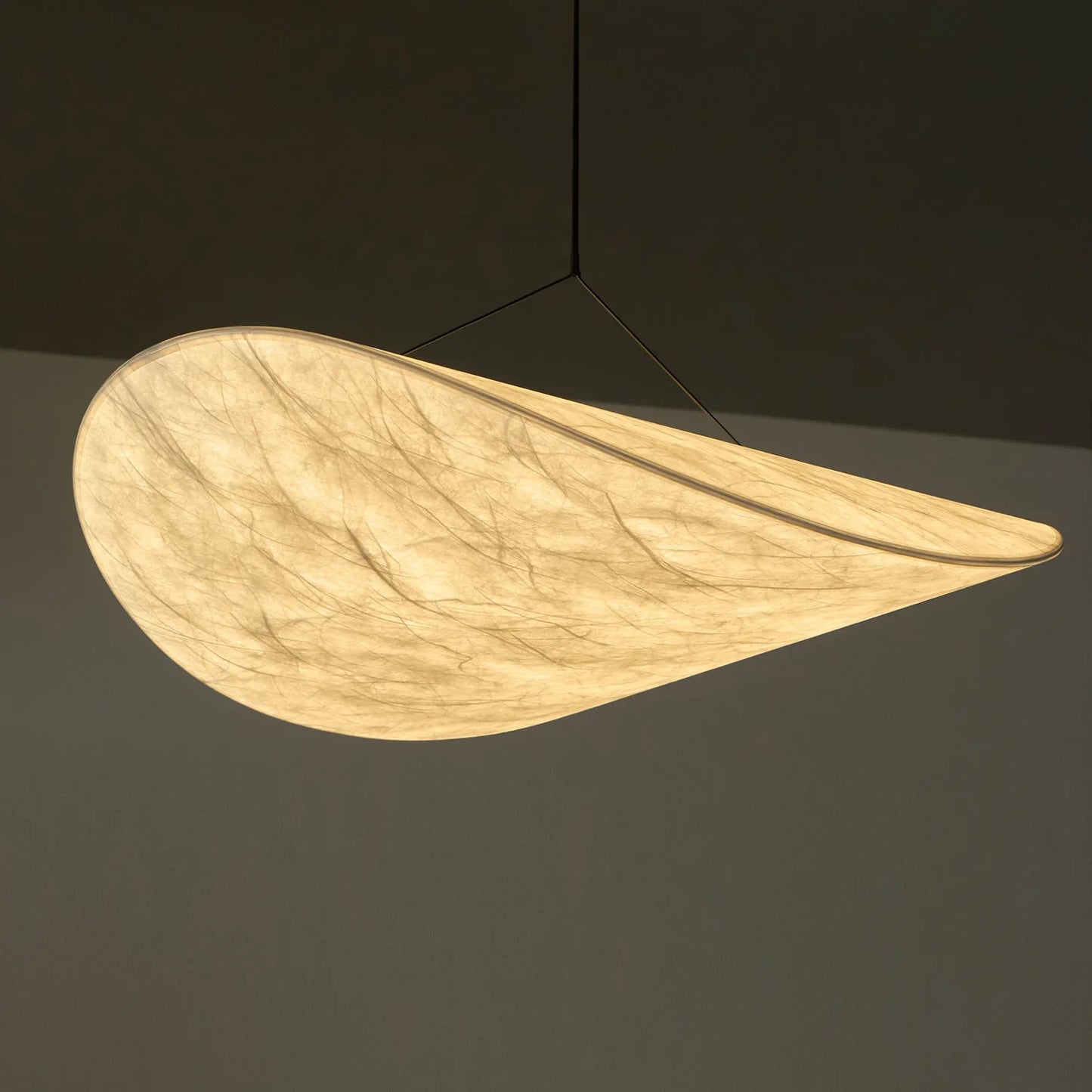Tessa – Suspension Tyvek en style nordique