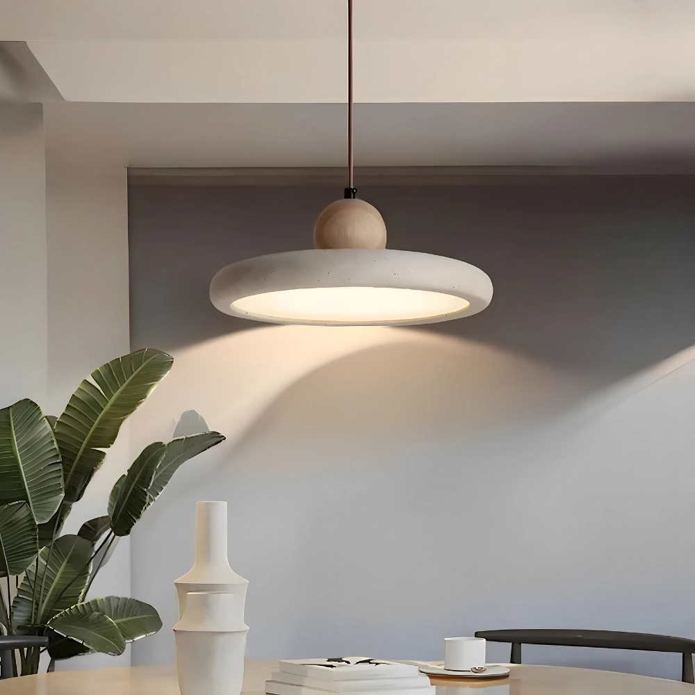 Suspension moderne en béton et bois