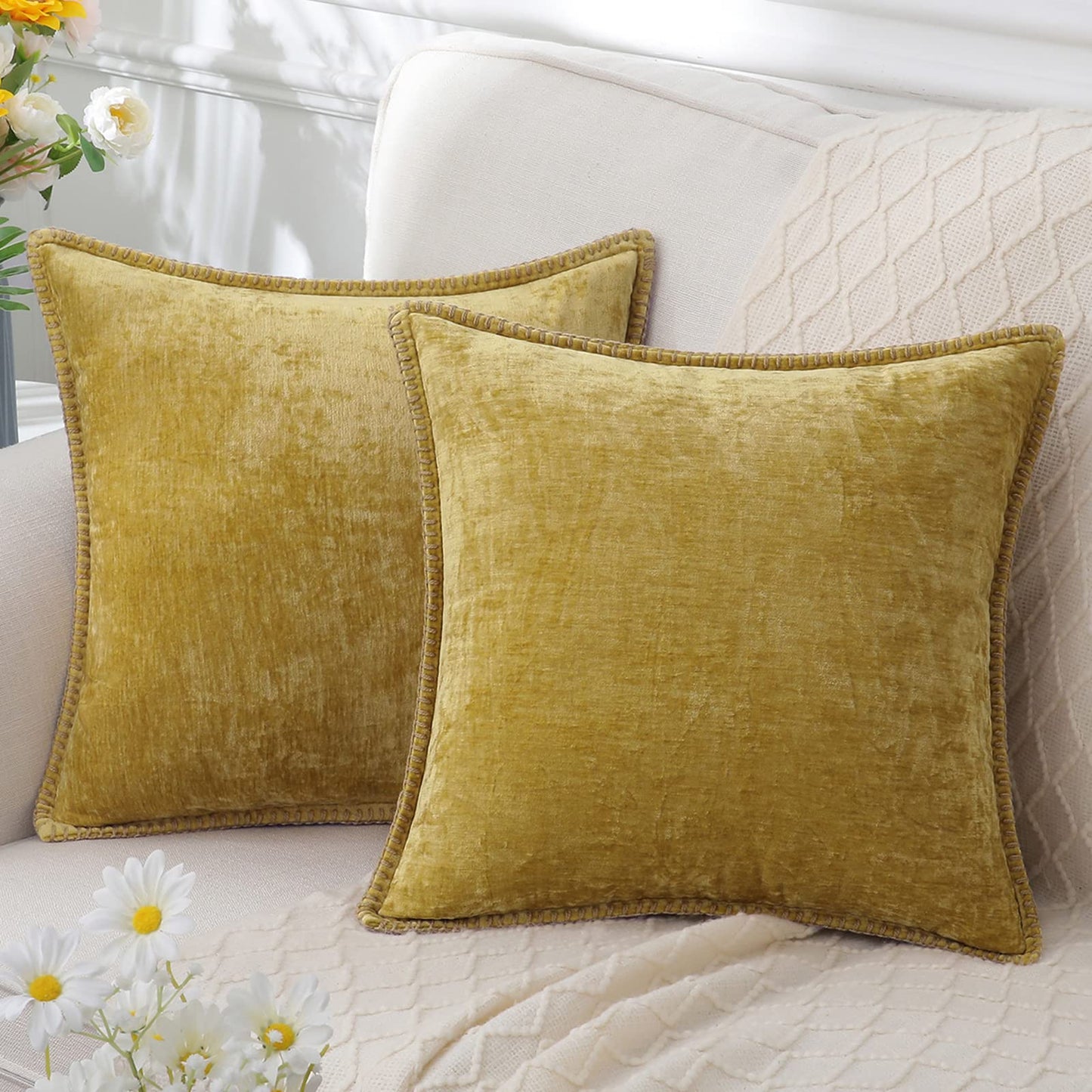 Audrey – Housse de coussin en chenille pour accents déco luxueux