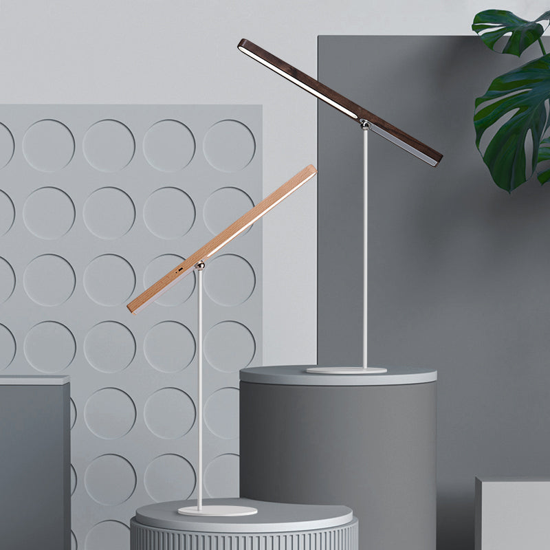 Kylie – Élégante lampe de table LED en bois avec variateur