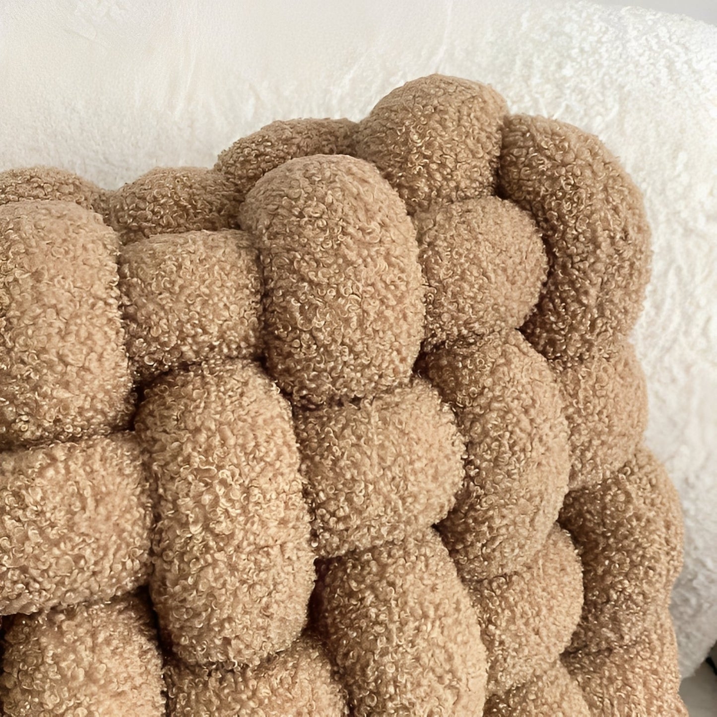 Kana – Coussin Doux de Siège & de Décoration en Style Nordique