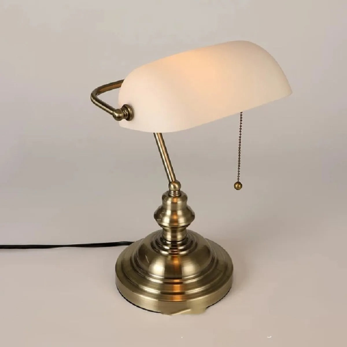 Estelle – Lampe de Table Vintage Européenne