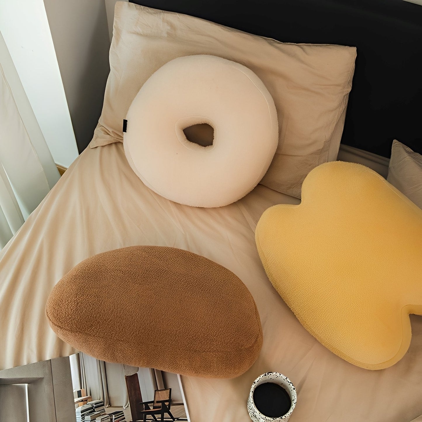 Candice – Coussin en peluche cœur et géométrie