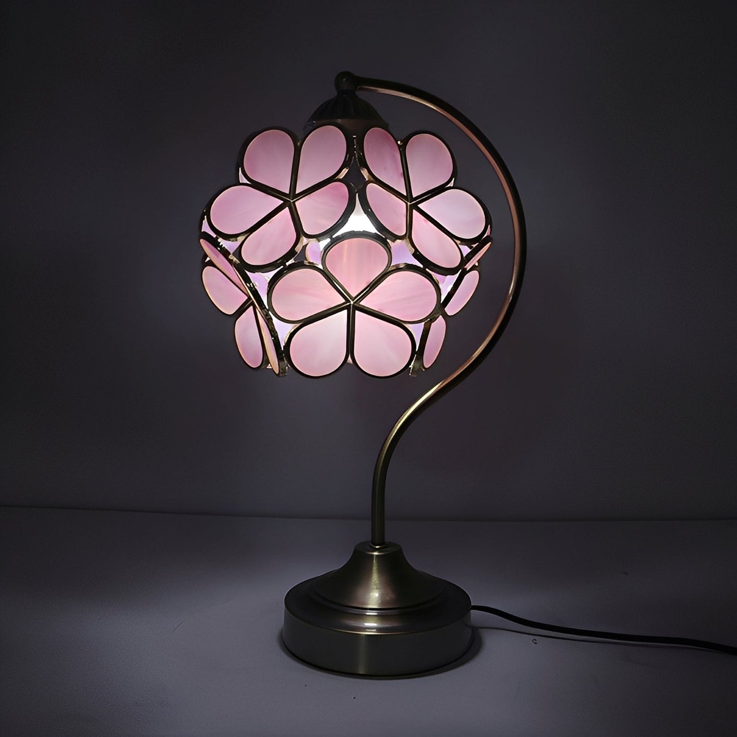 Claudia – Lampe de bureau en verre Tiffany