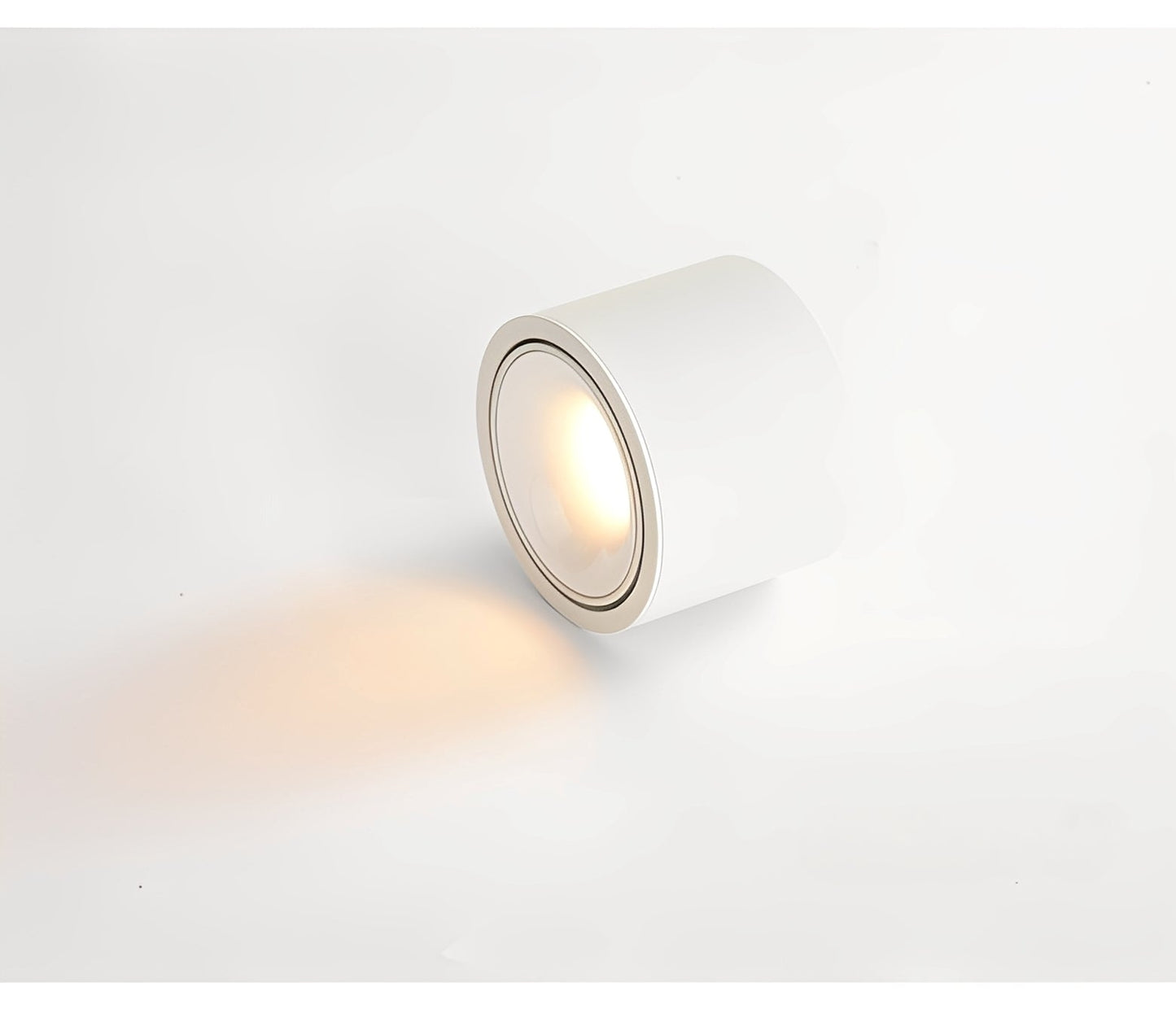 Olivia – Simple Spot Lampe