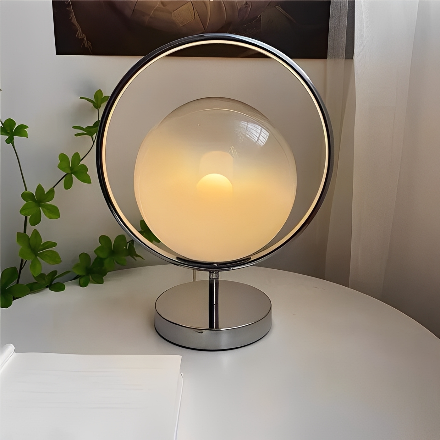 Maila – Lampe de table en verre au design moderne