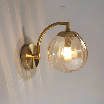 Tessa – Applique en verre coloré