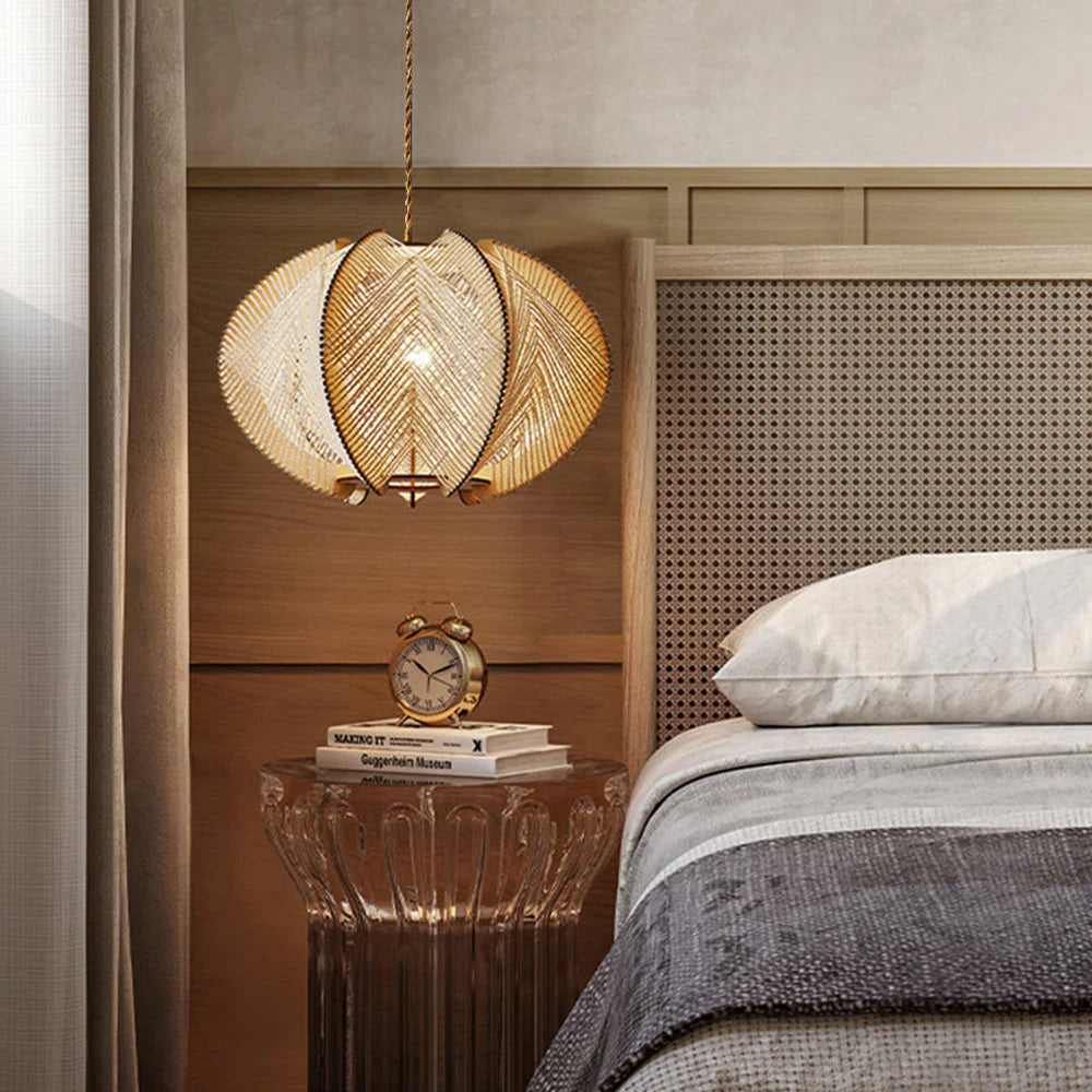 Ravi – Lampe artistique en bois suspendue