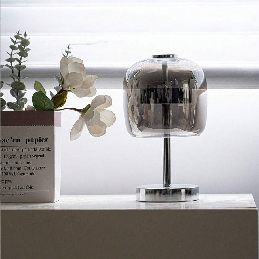 Zayn – Lampe de table en verre élégante avec lumière LED variable et port USB