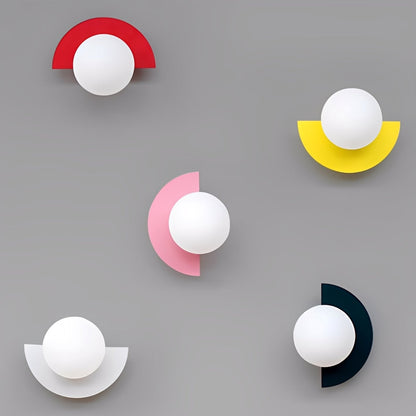 Lia – Lampe murale colorée pour murs d'accent