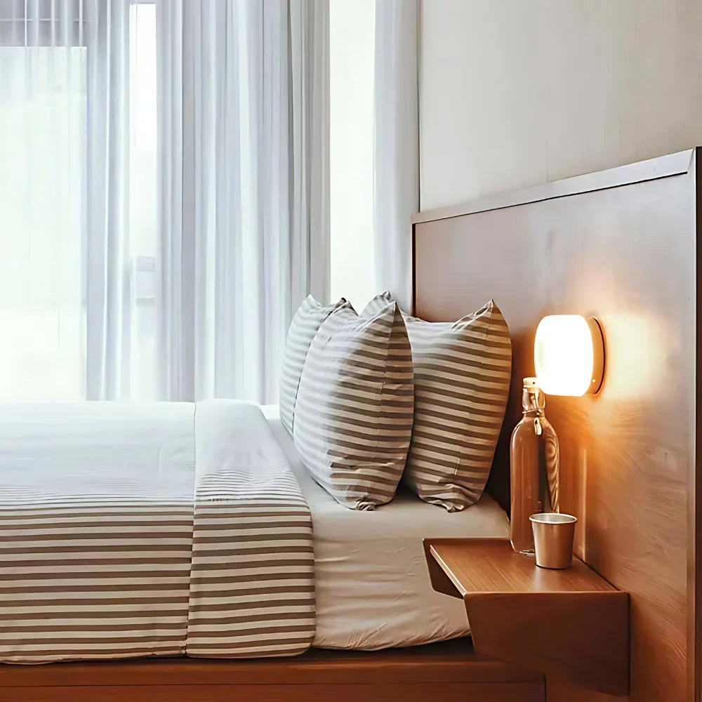 Lukas – Designer Dimple Applique Murale