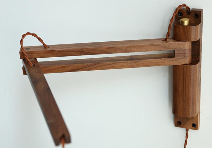 AuraNord – Applique scandinave en verre et noyer