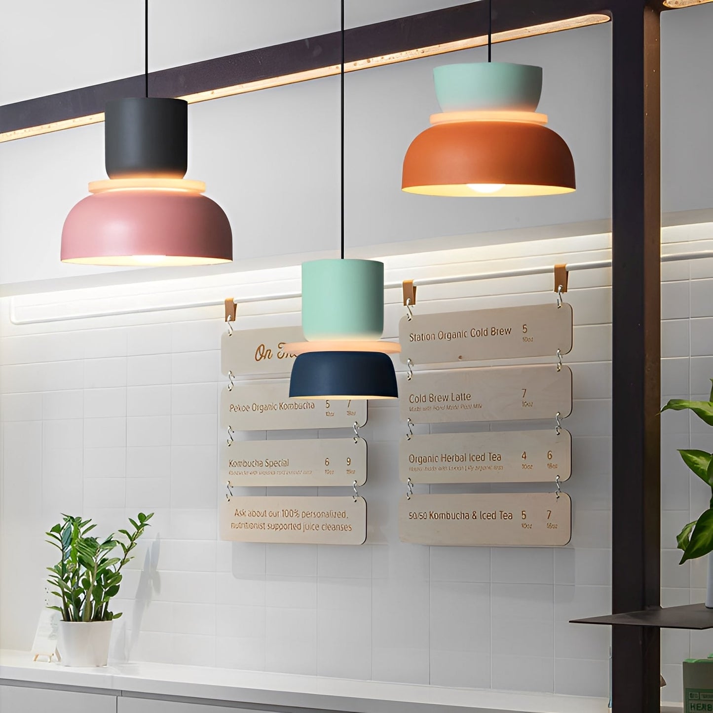 Vera – Simple et élégante lampe à trois lumières