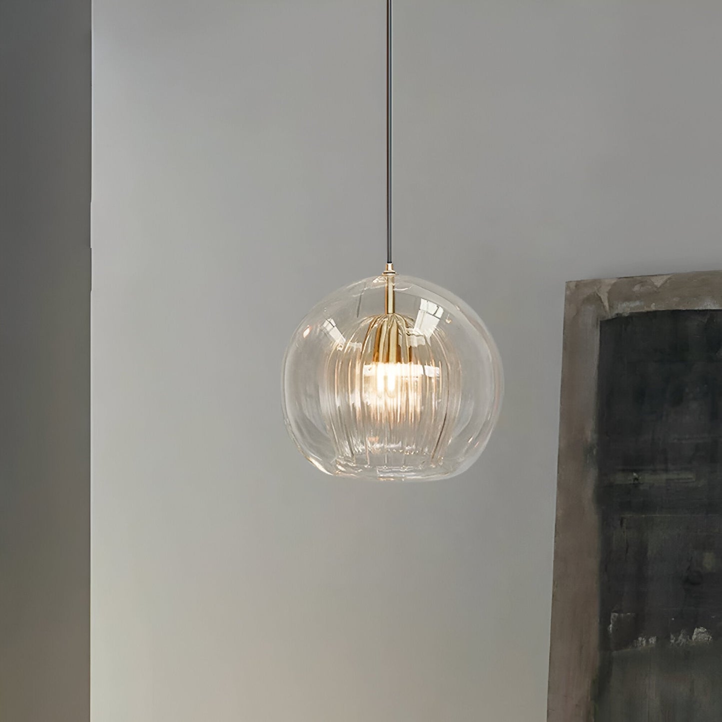 Pia – Simple suspension en verre