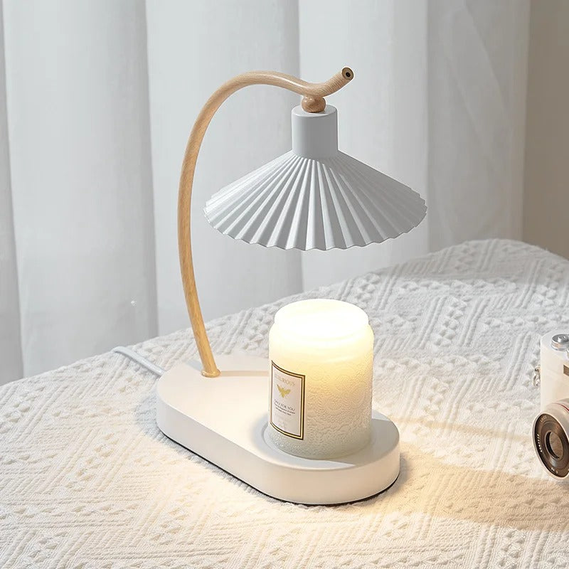 Vanessa – Lampe chauffe-bougie au design moderne