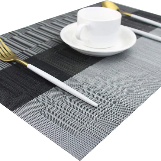 Sets de table tissés de style occidental
