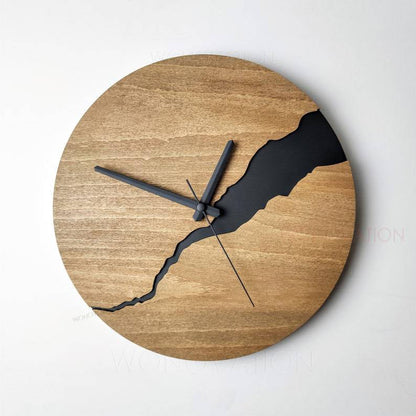 BoisLuxe – Horloge murale en bois naturel au design raffiné