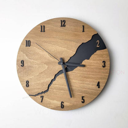BoisLuxe – Horloge murale en bois naturel au design raffiné