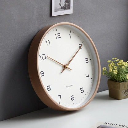 Clark – Horloge murale en bois scandinave au design minimaliste