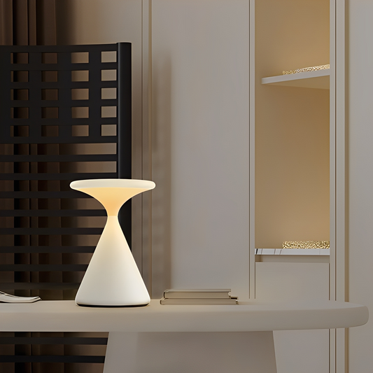 Kiri – Mini Lampe de Table LED Portable